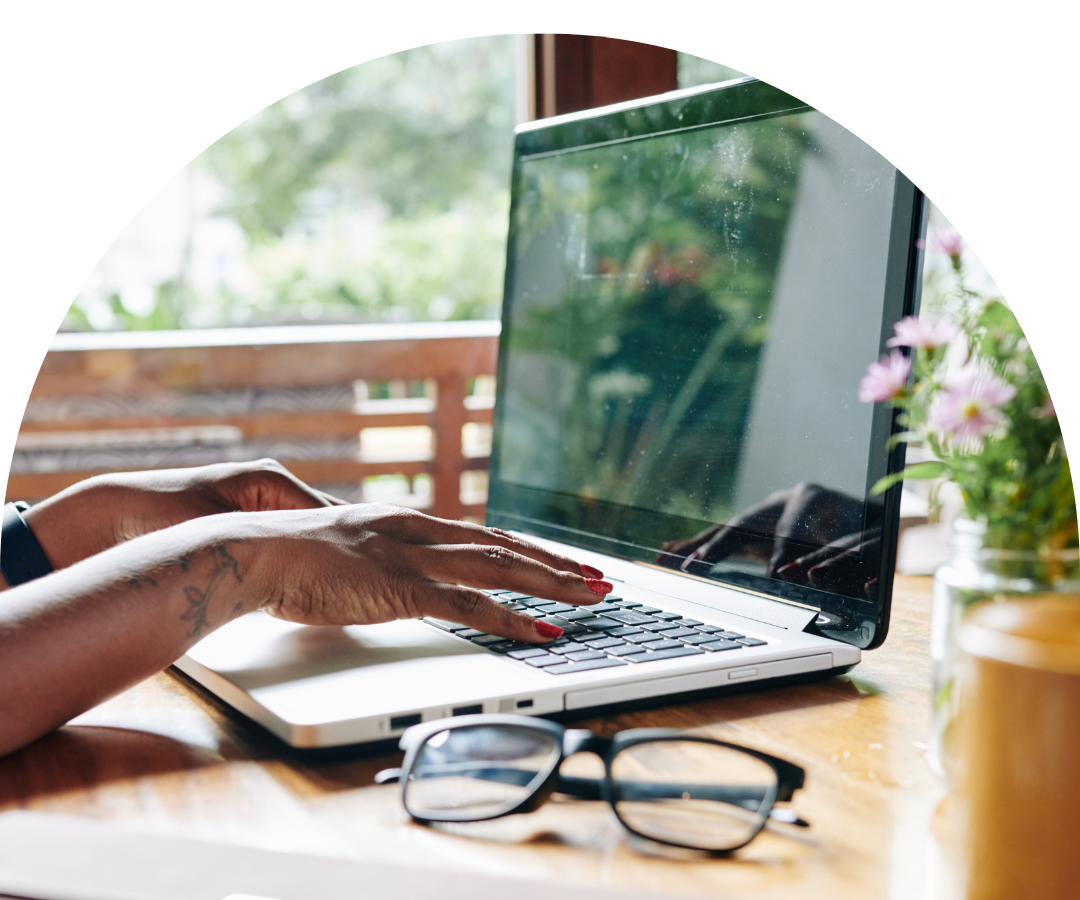 Inclusive Kind Services | Women working in an office | diversity and inclusion services